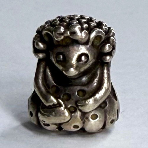 Silver tone hedgehog threaded - silver,