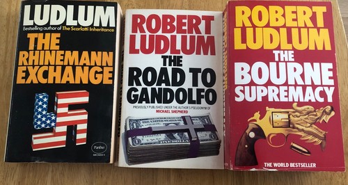 Robert ludlum vintage book - ludlum,