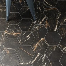 Stylish Black/ Gold Calacatta