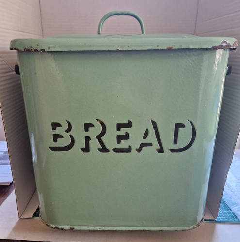 Vintage enamel green bread - enamel,