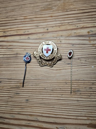 Vintage british red cross - british,