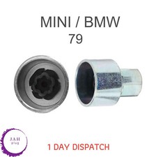 LOCKING WHEEL NUT MASTER BOLT