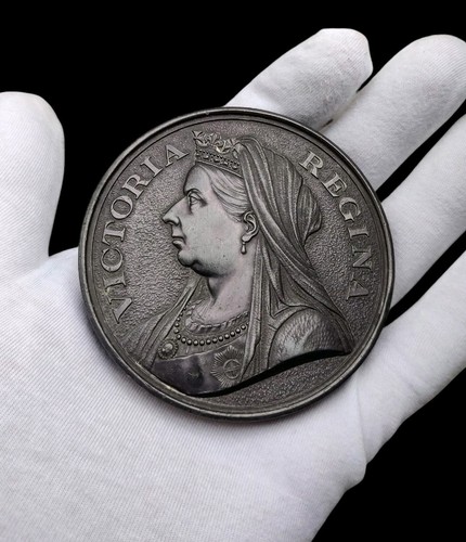 1897 queen victoria - queen,