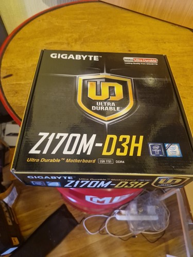Gigabyte z77m d3h lga - gigabyte,
