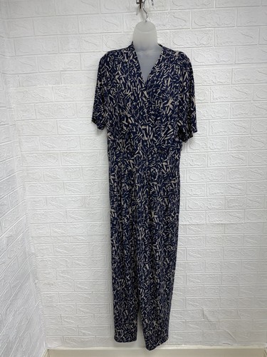 Kim jumpsuit size 2xl - &,