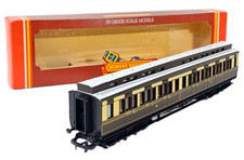 Hornby R122 GWR Clerestory