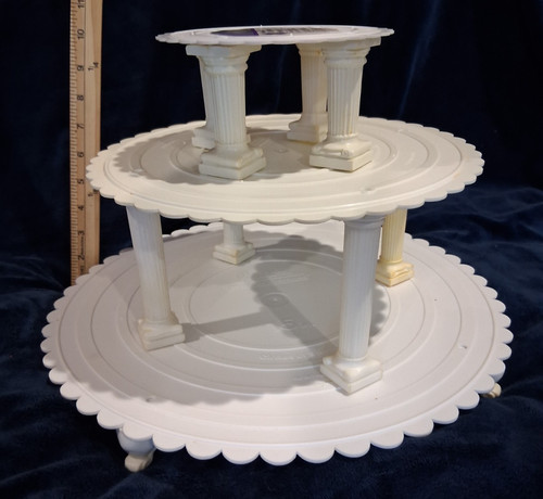 Vintage wilton tier wedding - tier,