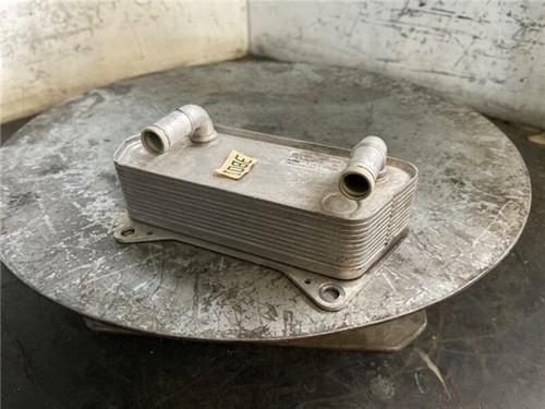 02e409061b oil cooler - oil, engine