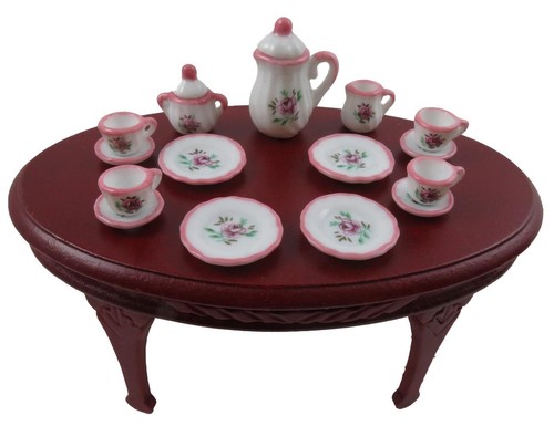 Dolls house pink - dolls,