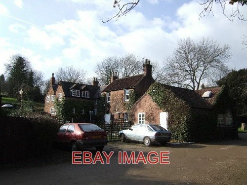 Photo crown inn old dalby - crown,