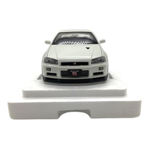 Autoart nissan skyline - autoart,