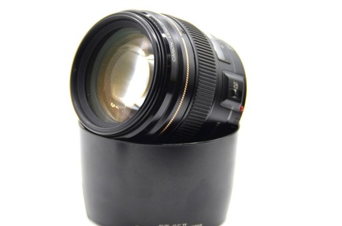 Canon 85mm usm lens - canon,