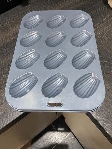 Madeleine baking tray pan 12 - madeleine,