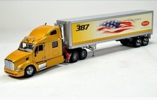 Franklin Mint 1:32 2005 Peterbilt 387 tractor with trailer Classic model boxed