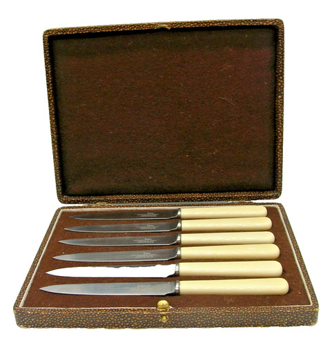 Walker hall dessert knives - &,
