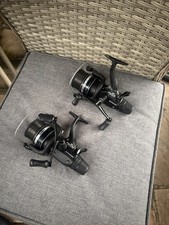  2 x Shimano Baitrunner St