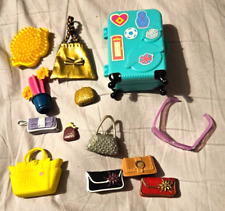 Sindy Barbie 12 pieces of accessories + sunglasses