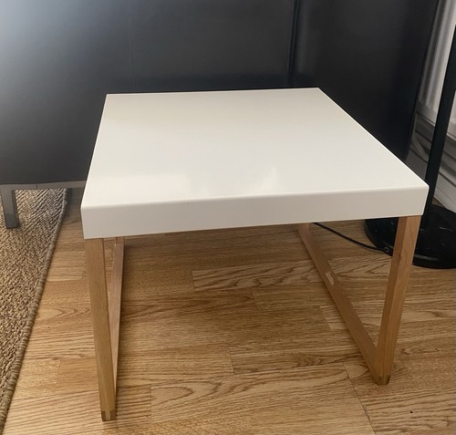 White metal wood - 2, metal/wood'habitat'