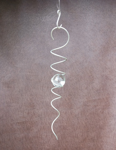 Optical illusion crystal ball - illusion,