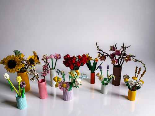 Vases for all lego - lego, flowers