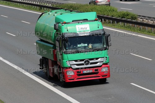 Truck photo mercedes - truck, mercedes-benz