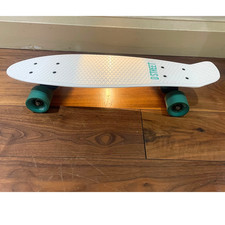 D Street Cruiser Penny Board * White and mint * 22 inch (Used)