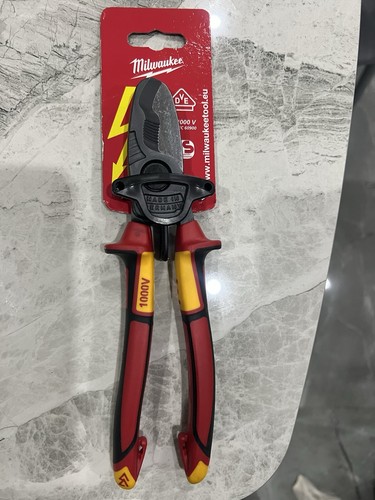 Milwaukee 210 cable shears - 210,