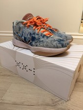 LeBron XXI Basketball Shoes. Size 7.5 Uk.
