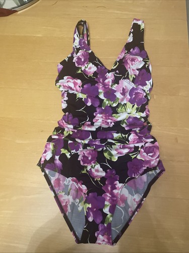 Beautiful floral swimming - beautiful,