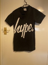 Hype Men's Black T-shirt Logo Print Streetwear Short Sleeve Size small 17Pt,24L