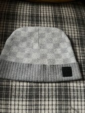Lv Beanie