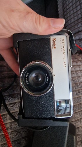 Vgc kodak instamatic - vgc, 233x