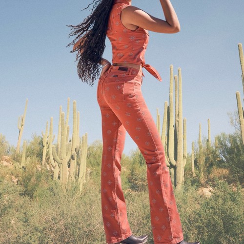 Women wrangler festival - women,