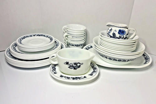 Vintage corelle pyrex old town - corelle,