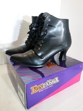 Women's FUNTASMA Lace Up