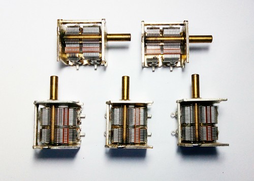 Alps variable capacitor 25 - variable,