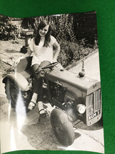 HOMEBUILT  125cc miniature  tractor   Bradford  PORTRAIT  PHOTOGRAPH    19/15 CM