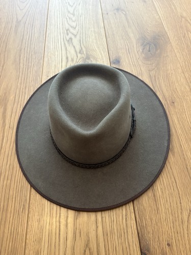 Akubra cattleman hat 58cm - akubra,
