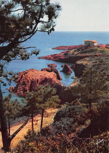 83-ESTEREL-N�C4102-B/0173