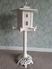 Vintage Cast Iron Alloy Bird Feeder House Garden Dove Cote Type