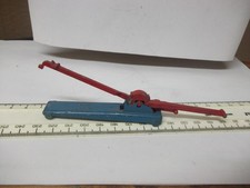 UNUSUAL DIECAST  CAR JACK -