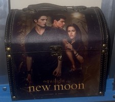 NECA Twilight New Moon Jewelry