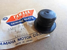 YAMAHA MX100  MX175  RT100  GENUINE NOS OIL TANK BODY CAP - # 3M2-21771-00