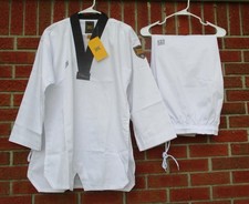 Unused white medium - medium, mooto