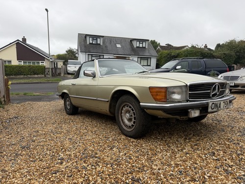 Mercedes benz 350 r107 - benz,