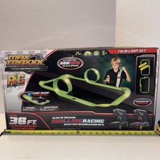 Max Traxxx Glow in Dark Dual
