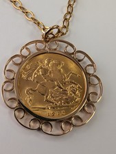 1915 HALF SOVEREIGN PENDANT
