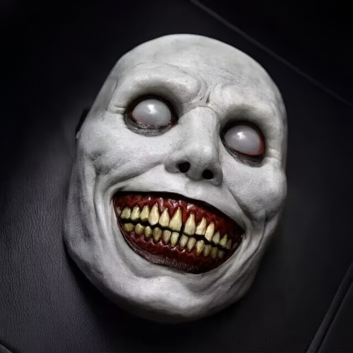 Creepy scary latex mask - scary,