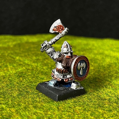 Warhammer fantasy dwarf - warhammer,