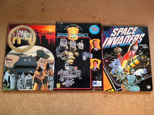 Annuals k9 space - 3,